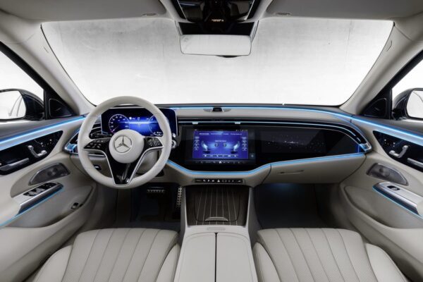 classe-e interrieur w214 Mercedes-Benz Classe E